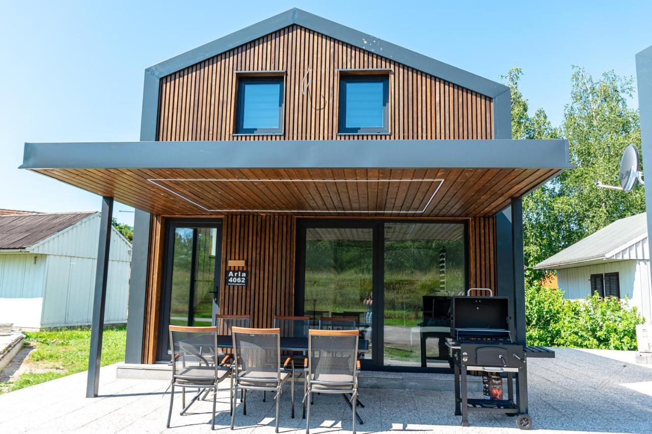 Aria Deluxe Mobile Homes With Terme Catez Tickets Holiday home *