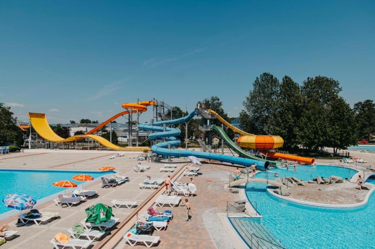Aria Deluxe Mobile Homes With Terme Catez Tickets Holiday home Catez ob Savi