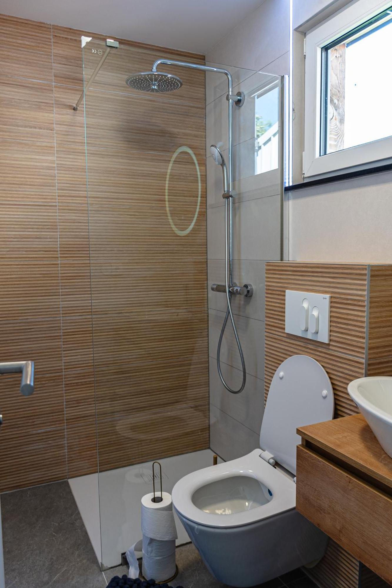 Aria Deluxe Mobile Homes With Terme Catez Tickets Holiday home Catez ob Savi